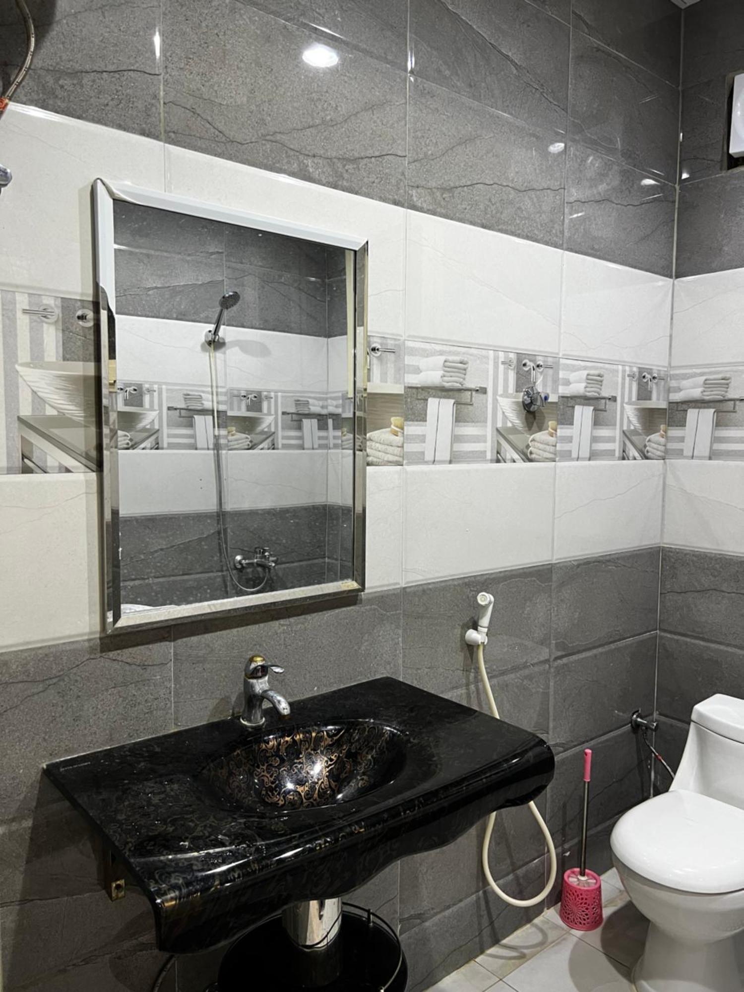 Apartment غرفة نوم وصالة بدخول ذكي *